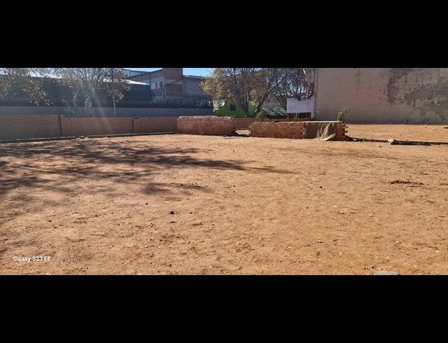 1,000M² VACANT LAND FOR SALE IN FORDSBURG